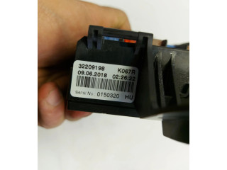 Pojistková skříňka 31682732 Volvo V60 2018