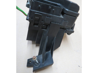 Блок предохранителей  F2GT14A067EC, 13080746   Ford S-MAX    