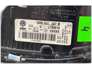 Блок комфорта 5H0945307B Volkswagen Golf VIII