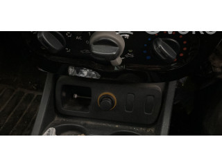 Блок управления климат-контролем 6001551800   Dacia Duster