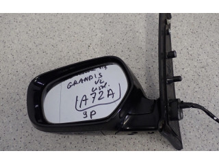 Zpětné zrcátko Mitsubishi Grandis 2004