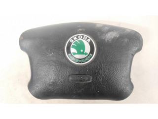 Подушка безопасности водителя 1u0880201a Skoda Octavia Mk1 (1U)