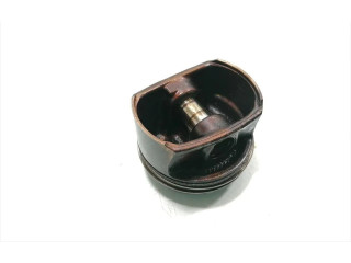  Поршень    Audi A3 S3 8P  