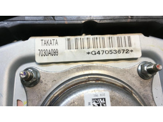 Подушка безопасности водителя 7030A099 Mitsubishi Pajero