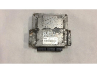 Řídící jednotka 8200095416, 0281011101 Renault Laguna II 2002