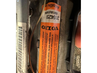 Подушка безопасности водителя 31104259   Volvo V70