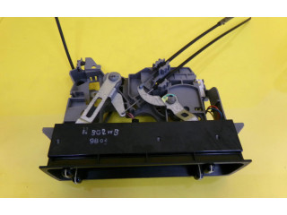 Блок управления климат-контролем Mazda 323