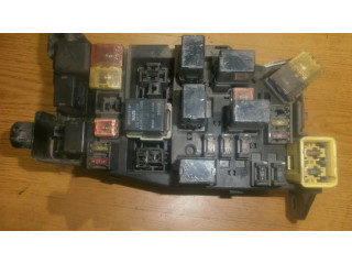 Блок предохранителей Mitsubishi Galant