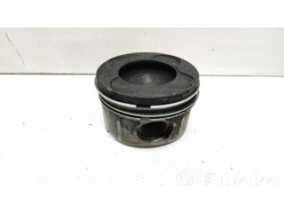 Píst 0840C BMW 5 E60 E61 pro naftový motor 2.0 M47D20