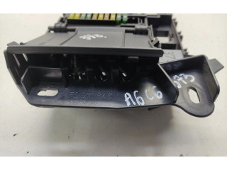 Pojistková skříňka 4F0971845 Audi A6 S6 C6 4F 2006