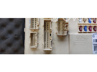 Блок предохранителей 97RA012341, 954002P931 KIA Sorento