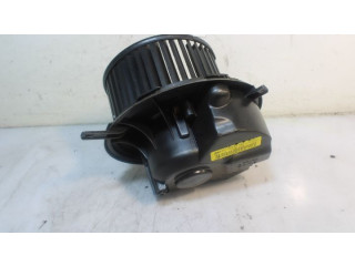 Вентилятор печки    F983228M   Audi A3 S3 8P