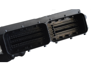 Блок управления двигателя 8K5907589C   Audi Q5 SQ5