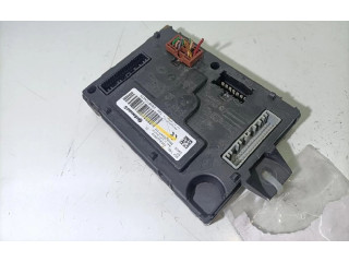 Блок предохранителей 284B10447R, 284B10447R   Dacia Sandero    