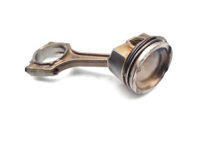 Поршень с шатуном 55263624;EAQ 55263624, EAQ Jeep Compass