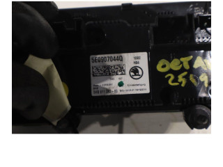 Блок управления климат-контролем 5E0907044Q Skoda Octavia Mk3 (5E)