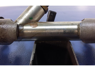 Vstřikovací lišta 06E130089AF, 06E130089AF   Audi A8 S8 D4 4H    CREC 