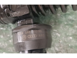 Vstřikovač 038130073BN Volkswagen Caddy