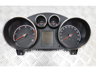 Панель приборов 600775881, 13430896 Opel Meriva B