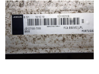 Интеркулер  52152318   Jeep Renegade 