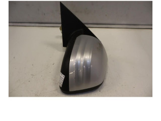 Зеркало электрическое        Mahindra KUV100  2016 -  года   