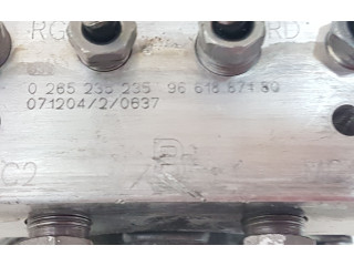 Блок АБС 9HZ   Citroen  C4 I  2004 - 2010 года
