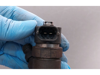 Форсунка 8658352 Volvo S60