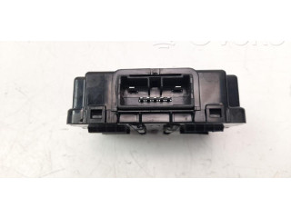 Блок управления 95300M6000   KIA Xceed