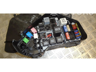 Pojistková skříňka 7L0937576B, 7L0937576A Audi Q7 4L 2008