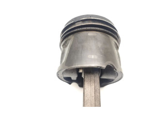  Поршень с шатуном 276DT 276DT  Land Rover Discovery 3 - LR3  