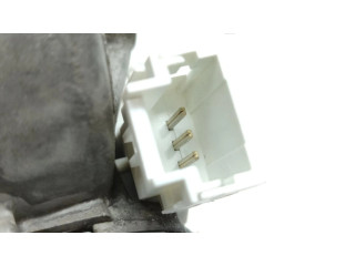 Моторчик заднего дворника 9840123880 Citroen Berlingo