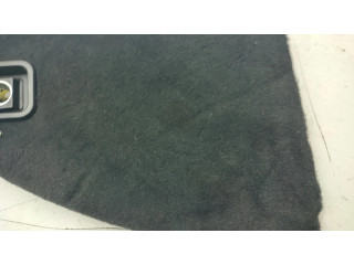 Другая деталь салона