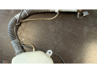 Бачок оконной жидкости