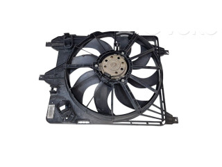 Вентилятор радиатора     8200685725, 47361    Renault Clio III 