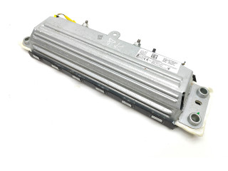 Подушка безопасности для колен 06700081620, 0589P10071 Maserati Ghibli