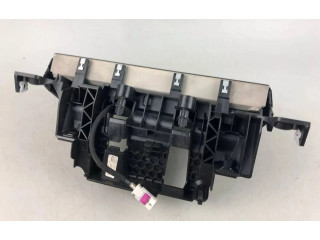 Экран/ дисплей / маленький экран 9839367980    Peugeot 5008 II