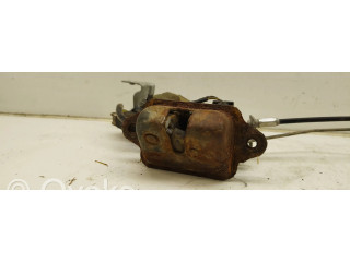 Zámek zadních dveří Subaru Legacy 2001