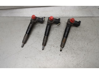 Vstřikovač 16613AA040 Subaru Outback (BS)