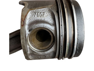 Поршень с шатуном K9K892 16CT2C16 Dacia Sandero