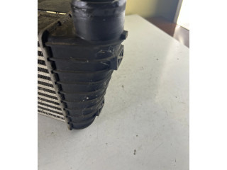 Интеркулер MN130321, A6390900414 Mitsubishi Colt