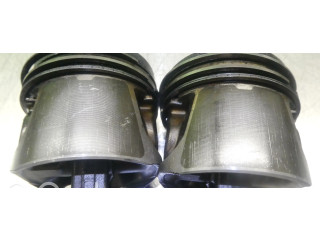 Píst 642 Mercedes-Benz C AMG W204 3.0