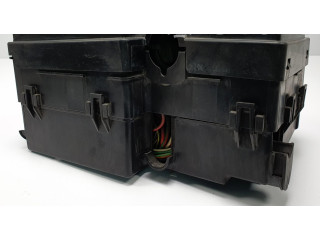 Блок предохранителей 30728347 Volvo C70