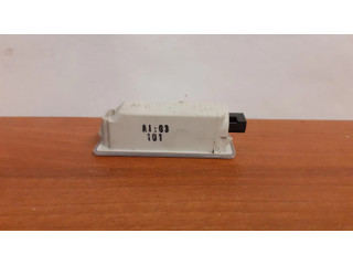 Фонарь освещения передних мест