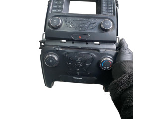 Блок управления климат-контролем EB3T18E243   Ford Ranger