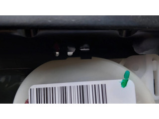 Задний ремень безопасности