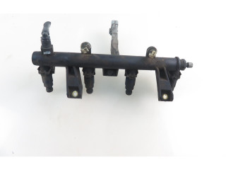 Топливная рампа 9628982980D, 9628982980D Citroen Xsara Picasso для двигателя NFV (TU5JP)