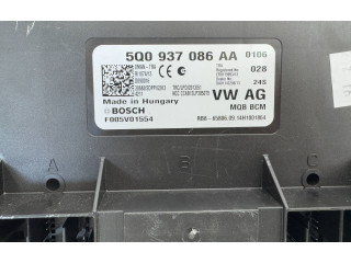 Блок комфорта 5Q0937086AA Skoda Octavia Mk3 (5E)