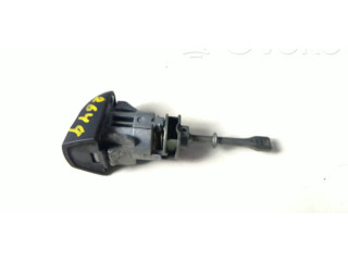 Zámek zadních dveří 819702LB00 Hyundai i30 2009