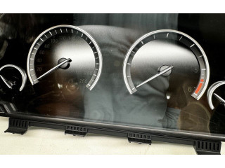 Přístrojová deska BMW 5 F10 F11 2014 9328815, 0000852409