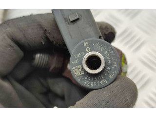 Комплект форсунок 04L130277AC, 0445110469 Skoda Octavia Mk3 (5E) CLHA